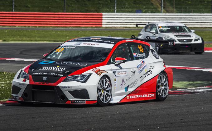 Najmočnejši seat leon s štirikolesnim pogonom bo po napovedih dobil tudi atraktivnejši zunanji videz, ki bi lahko delno posnemal Seatove pokalne dirkalnike za cestnohitrostne dirke. | Foto: Seat