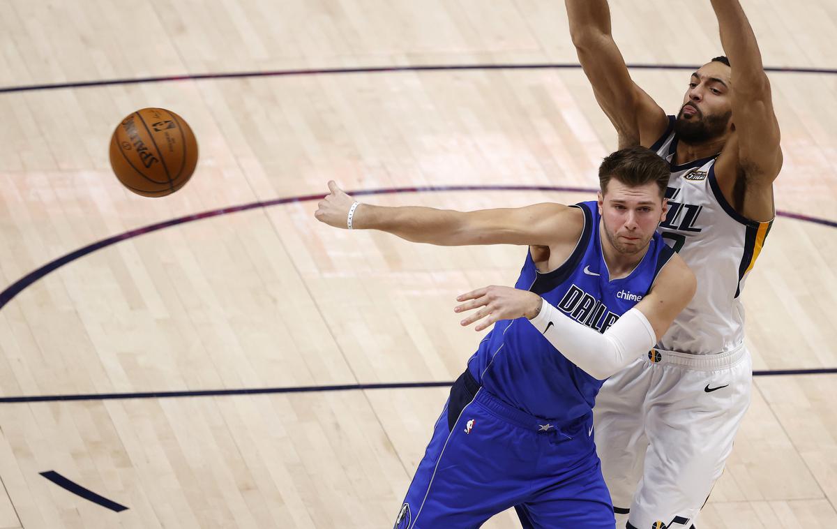 Luka Dončić | Luka Dončić je proti Utah Jazz doživel tretji zaporedni poraz. | Foto Guliverimage