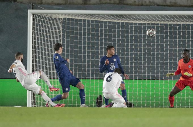 Karim Benzema je s silovitim strelom izid poravnal na 1:1. | Foto: Guliverimage/Vladimir Fedorenko