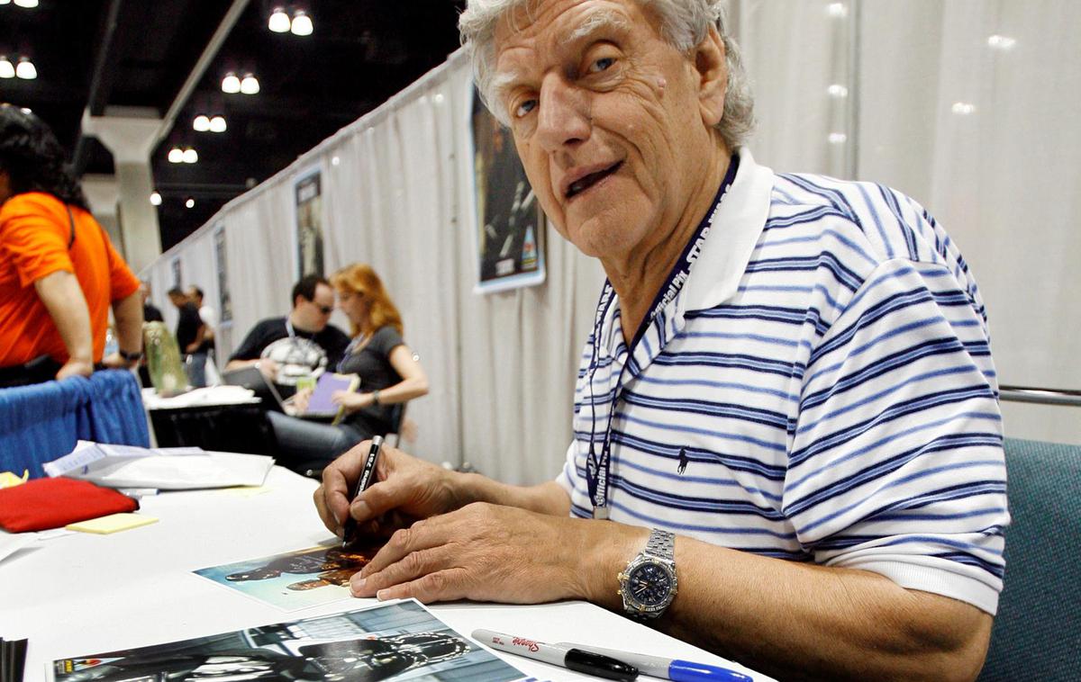 David Prowse | V 86. letu starosti je umrl David Prowse, najbolj znan po svoji vlogi Dartha Vaderja v originalni trilogiji Vojna zvezd. | Foto Reuters