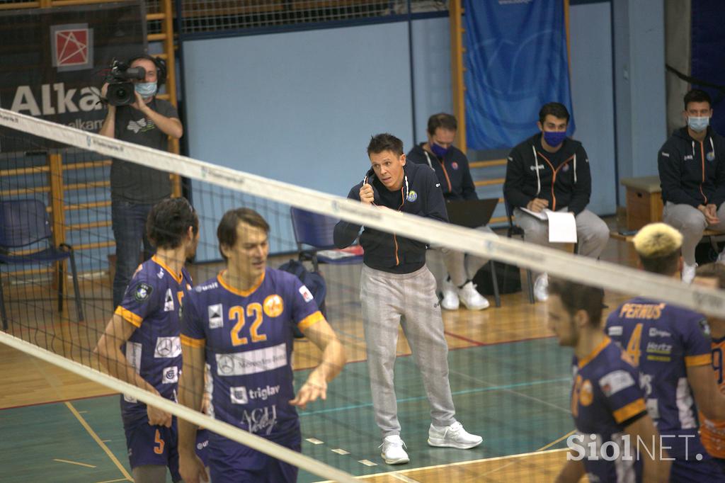 Calcit Volley ACH Volley