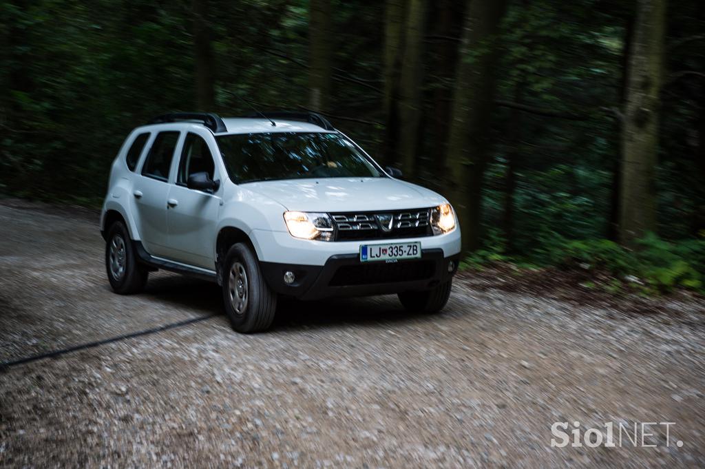 Dacia duster in oskrbnik gorske koče