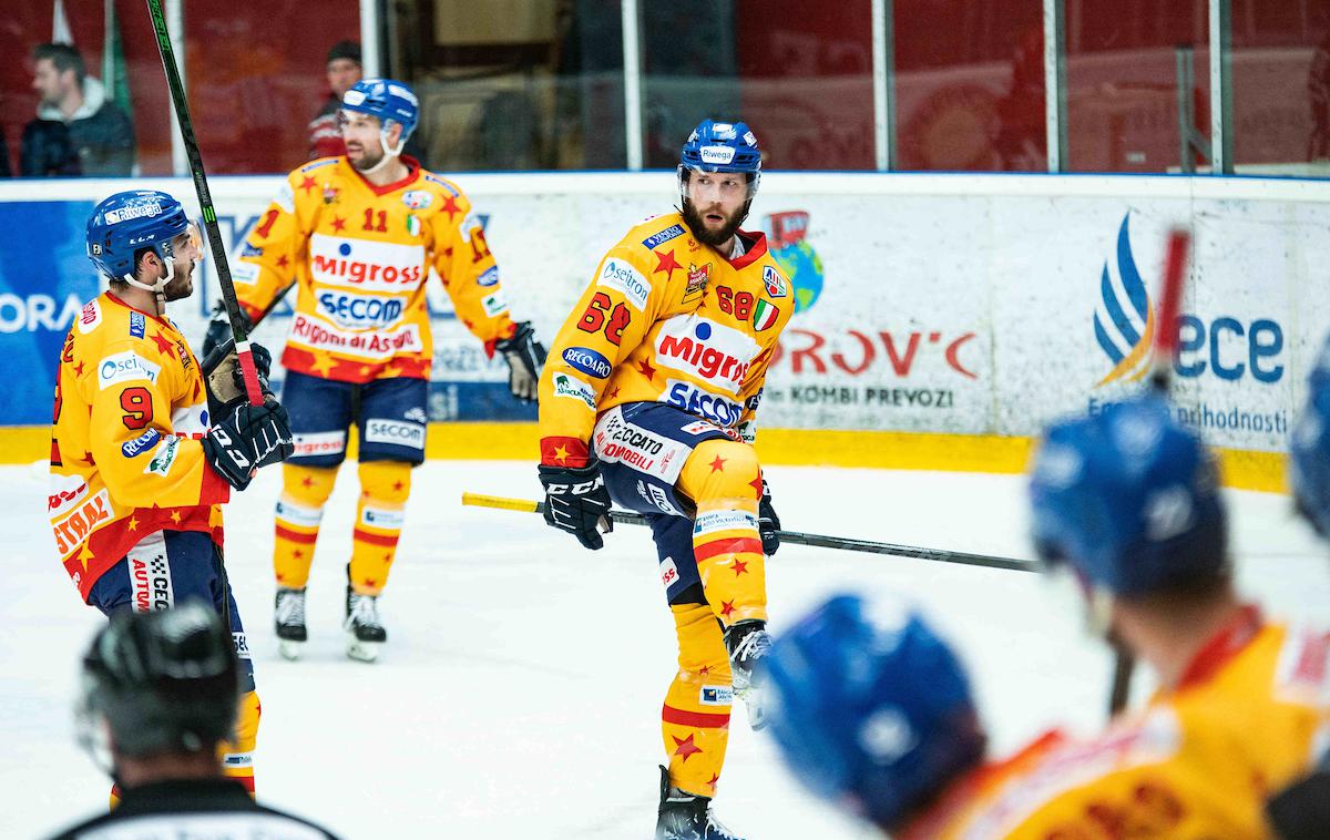 HDD Jesenice Asiago 4. finalna tekma Alpska liga | Asiago, ki je v finalu Alpske lige premagal Jesenice, je dobil dovoljenje, da se pridruži ICEHL že v prihodnji sezoni, a najprej mora izpolniti vse obveznosti. | Foto Peter Podobnik/Sportida