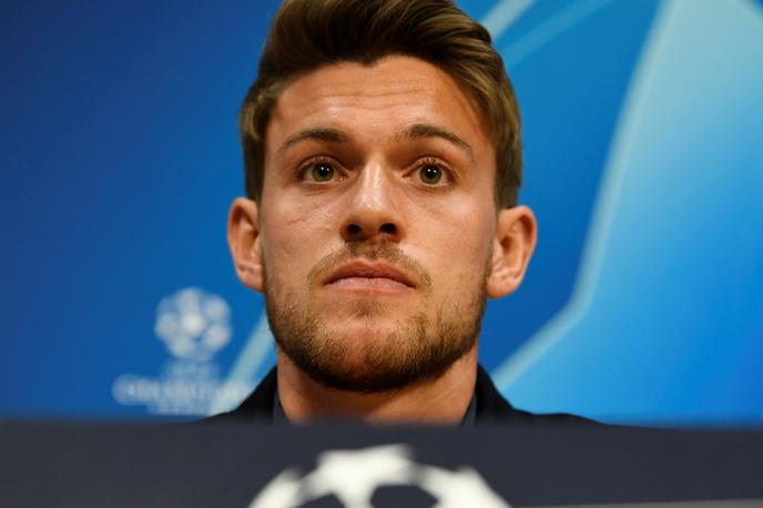 Daniele Rugani | Daniele Rugani se je oglasil iz karantene, povedal, da se počuti dobro, in izrazil upanje, da so ljudje koronavirus vendarle vzeli resno. | Foto Reuters