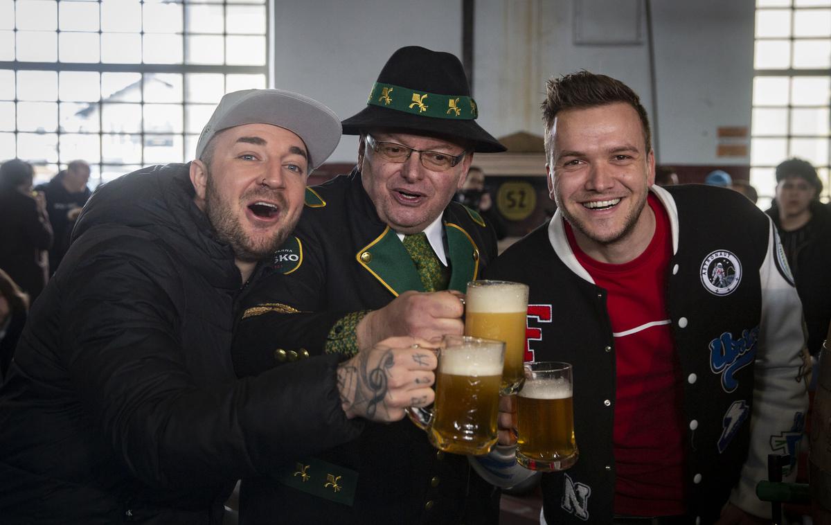 Novinarsko srečanje z organizatorji 58. Festivala pivo in cvetje. Železniški muzej. Dejan Dogaja in Luka Basi | Dejan Dogaja in Luka Basi na predstavitvi festivala Pivo in cvetje | Foto Bojan Puhek