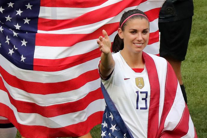 Alex Morgan | Z Nikom je svetovna prvakinja podpisala novo pogodbo, ki ji bo zagotavljala plačo tudi v času nosečnosti in porodniške nege. | Foto Reuters