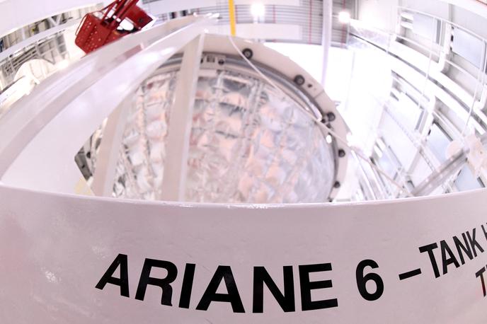 Ariane 6 | Ariane 6 je sicer naslednica rakete Ariane 5, ki je julija lani po 27 letih zadnjič poletela v vesolje in tja ponesla dva satelita.  | Foto Reuters