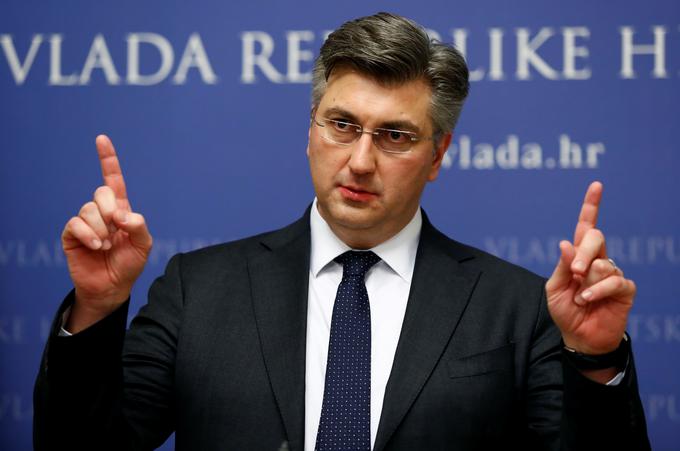 Hrvaški premier Andrej Plenković je ocenil, da je bila sezonska podražitev cestnin dolgoročno dobra odločitev.
 | Foto: Reuters