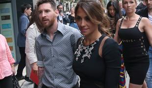 Lionel Messi in Antonella Roccuzzo bosta skočila v zakonski jarem