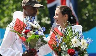 Jo Pavey pred Radcliffovo, Farah brez težav