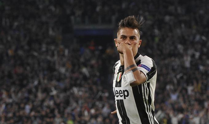 Paulo Dybala je v četrtfinalu na tekmi v Torinu dvakrat zatresel mrežo Barcelone. | Foto: Reuters