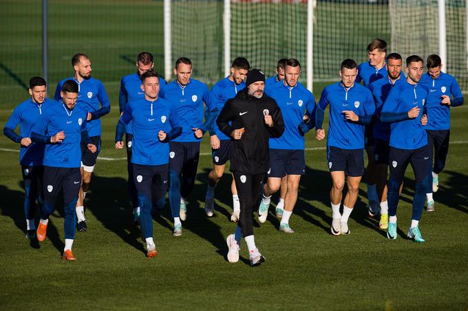 Slovenski nogometaši v sklepno dejanje kvalifikacij za Euro 2024 vstopajo zelo motivirani. Za nastop na Euru potrebujejo vsaj točko. | Foto: Grega Valančič/www.alesfevzer.com