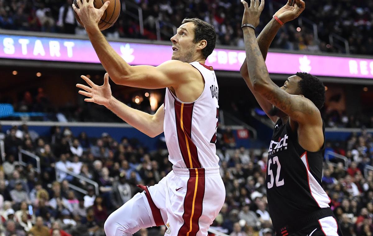 Goran Dragić | Goran Dragić je ob zmagi Miamija nad Washingtonom dosegel devet točk. | Foto Reuters