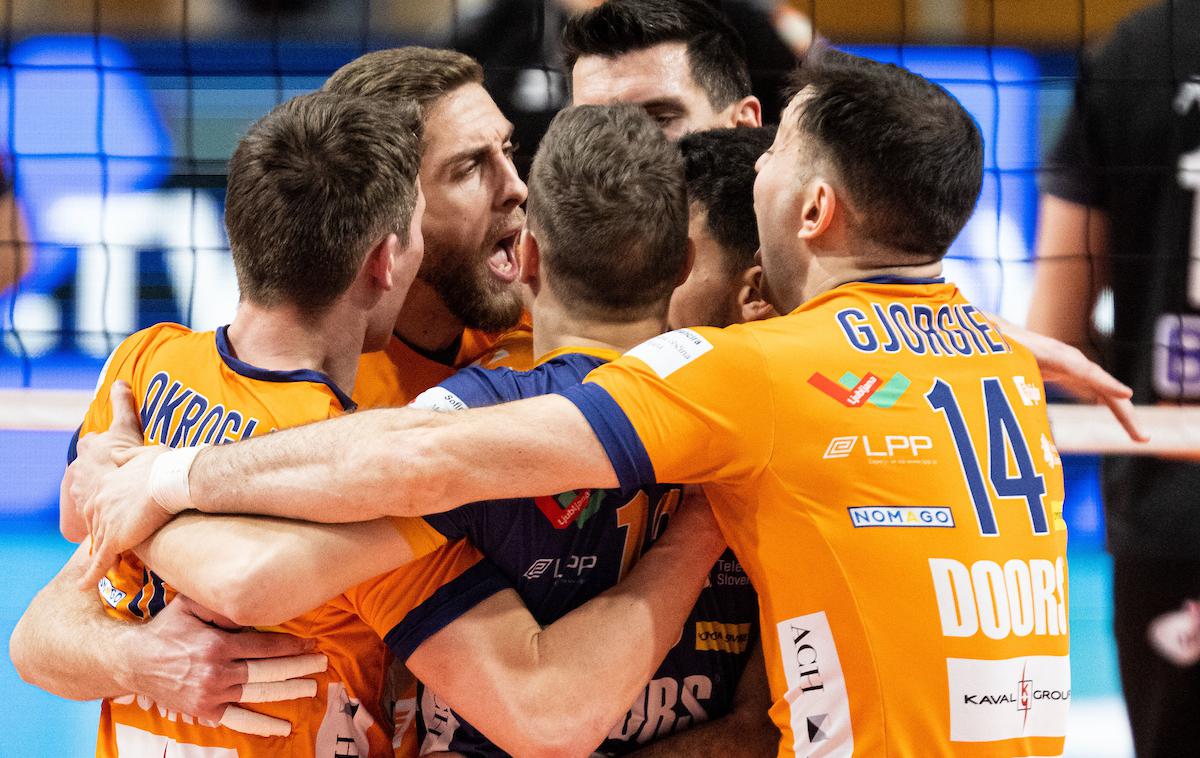 ACH Volley Ljubljana A.J. Fonte Bastardo | Odbojkarji ACH Volleyja in Calcita začenjajo finale državnega prvenstva. | Foto Vid Ponikvar/Sportida