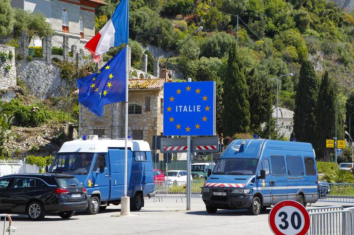 italija meja italijanska meja schengen | Libija in Tunizija sta glavni izhodiščni točki za migrante, ki tvegajo nevarno pot čez Sredozemsko morje v upanju, da bodo prek Italije dosegli Evropo. | Foto Guliverimage