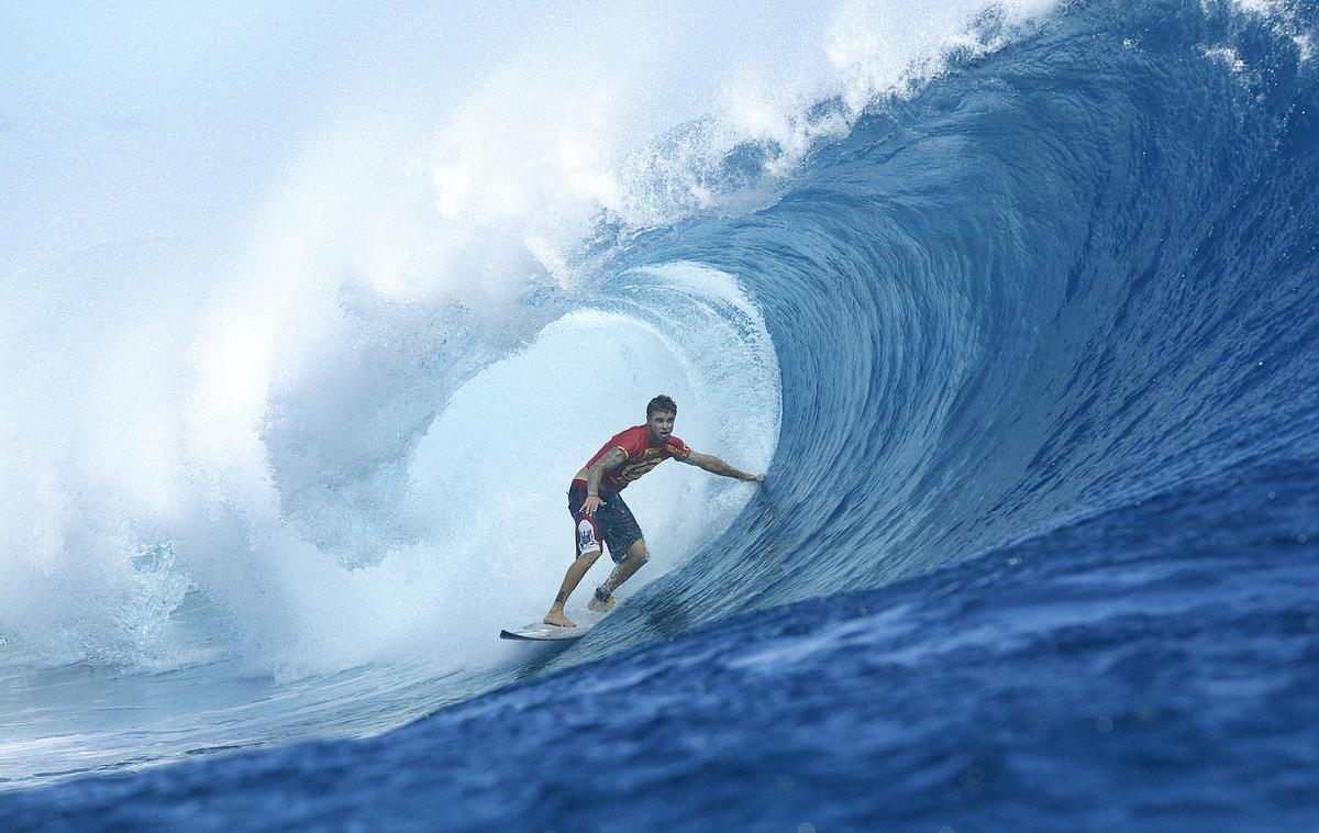 Surfanje deskanje na valovih Tahiti | Foto Guliver/Getty Images