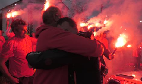 Veselje, objemi in solze: nepozabni trenutek leta #video