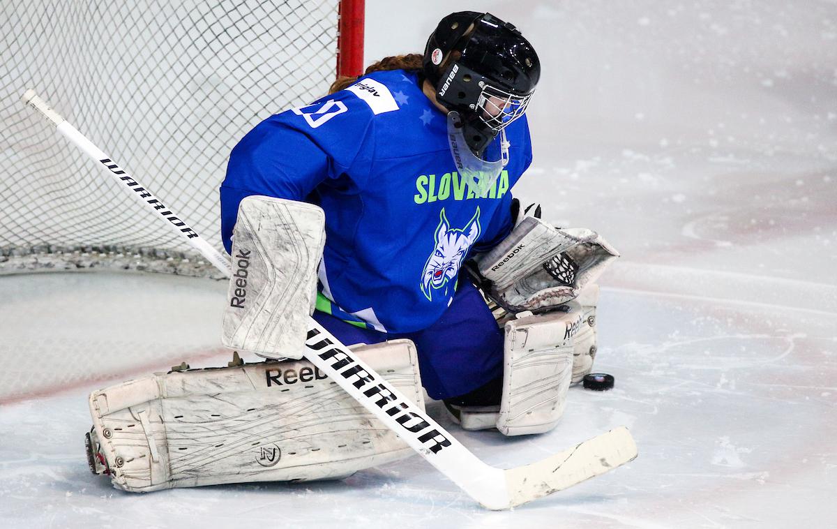 Pia Dukarič | Pia Dukarič je ob uvodnem porazu zbrala 50 obramb. | Foto Matic Klanšek Velej/Sportida