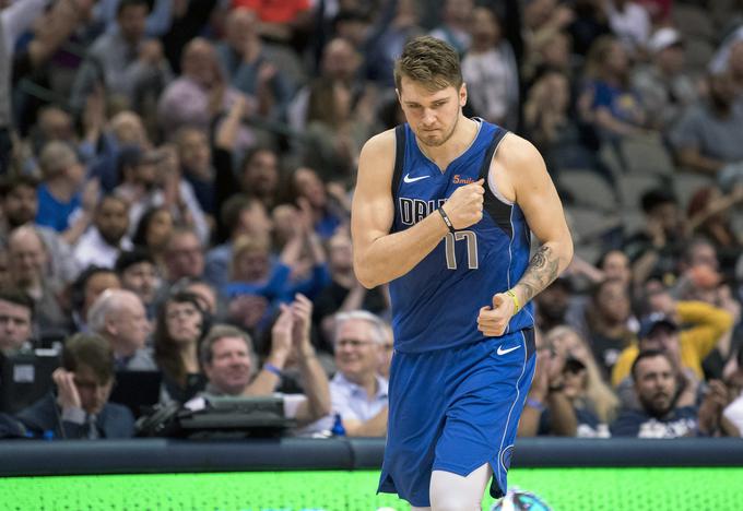 Luka Dončić je v tej sezoni najboljši strelec Dallasa. | Foto: Reuters