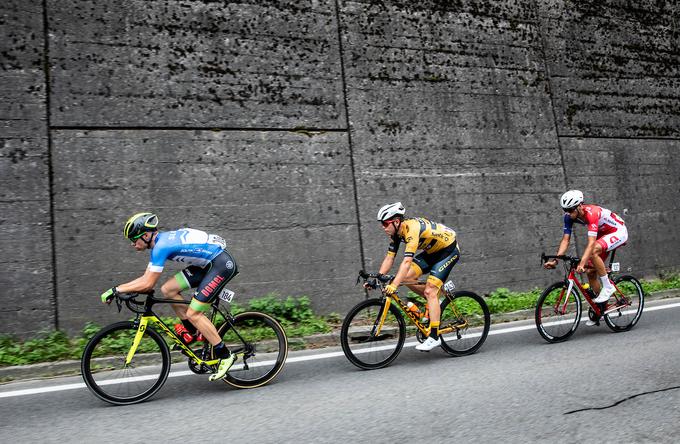 Aleš Pirih (Slo/Slovenia), Matic Grošelj (Slo/Ljubljana Gusto Santic) in Aljaž Jarc (Slo/Adria Mobil) so bežali lep del uvodne etape na dirki Po Sloveniji.  | Foto: Vid Ponikvar/Sportida