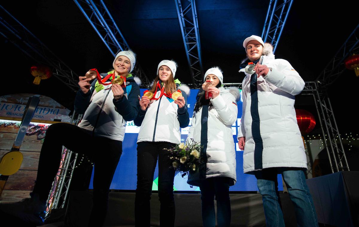 sprejem olimpijske igre, Nika Križnar, Urša Bogataj, Gloria Kotnik, Tim Mastnak | Slovenski junaki. | Foto Peter Podobnik/Sportida