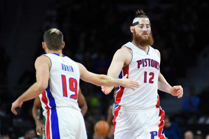 V Detroitu je njegov soigralec tudi nekdanji član Olimpije Aron Baynes | Foto: Reuters