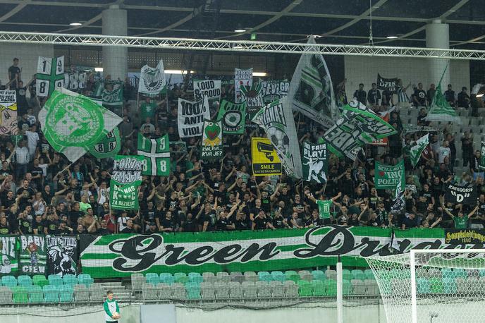 NK Olimpija : Ludogorec Green Dragons | Olimpija vstopa v predzadnji večni derbi sezone s sedmimi točkami prednosti pred Mariborom. Zmaji bi z zmago znižali zaostanek za vodilnim Celjem na –9 in zadržati teoretične možnosti za ubranitev naslova. | Foto Vid Ponikvar/Sportida