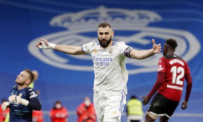 Karim Benzema se je vpisal v "strelski" klub 300 pri Realu. | Foto: Reuters