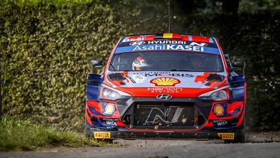 Neuville zmagovalec relija na Japonskem