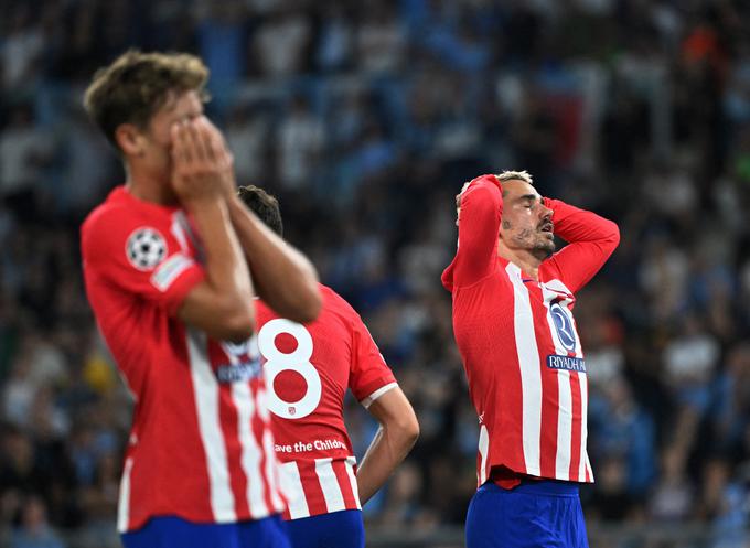 Atletico se je spogledoval z dragoceno zmago, pri vodstvu z 1:0 zapravil kar nekaj zrelih priložnosti, nato pa prejel zadetek globoko v sodnikovem podaljšku. | Foto: Reuters