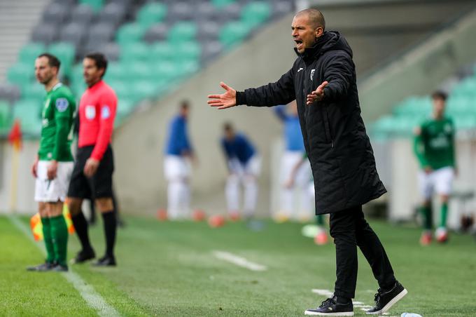 Dejan Grabić je po dvoboju spregovoril tudi o sporni odločitvi sodnika v 80. minuti. | Foto: Vid Ponikvar