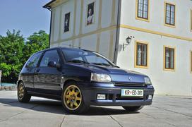 Renault clio williams