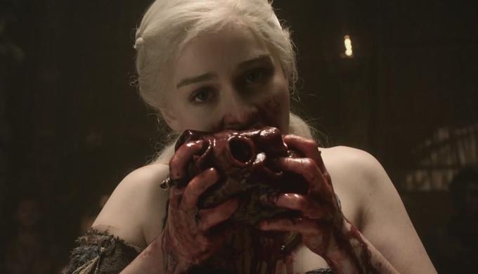 Daenerys in velikanski gumijasti medvedek | Foto: 