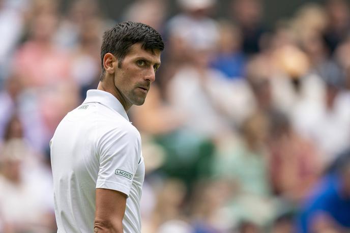 Novak Đoković | Novak Đoković je že velikokrat pomagal ljudem, prav tako tudi Roger Federer.  | Foto Reuters