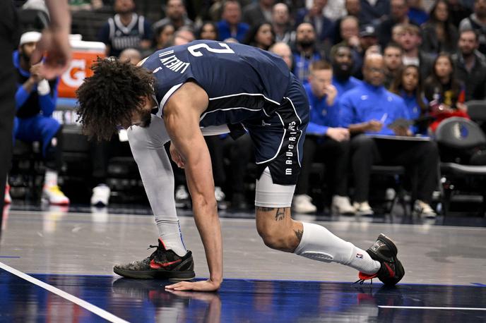 Dereck Lively II | Dereck Lively II je po vsega štirih minutah utrpel poškodbo gležnja in se ni več vrnil. | Foto Reuters