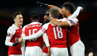 Arsenal povozil Napoli, španski derbi Valencii