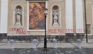 Neznanci onečastili ljubljansko stolnico (video)