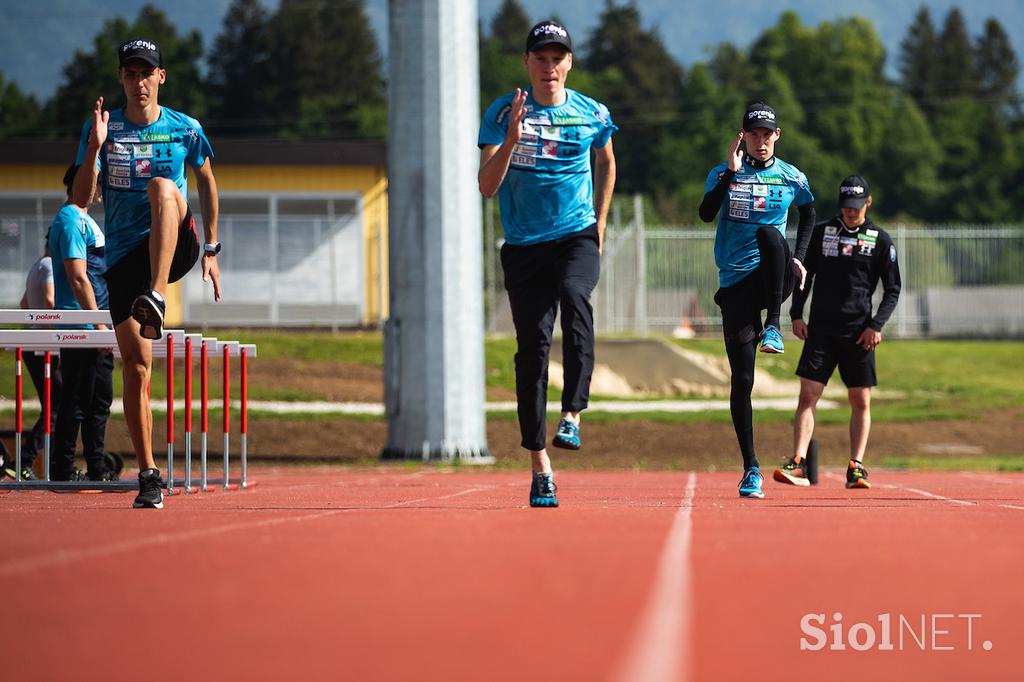 Slovenski skakalci trening Kranj