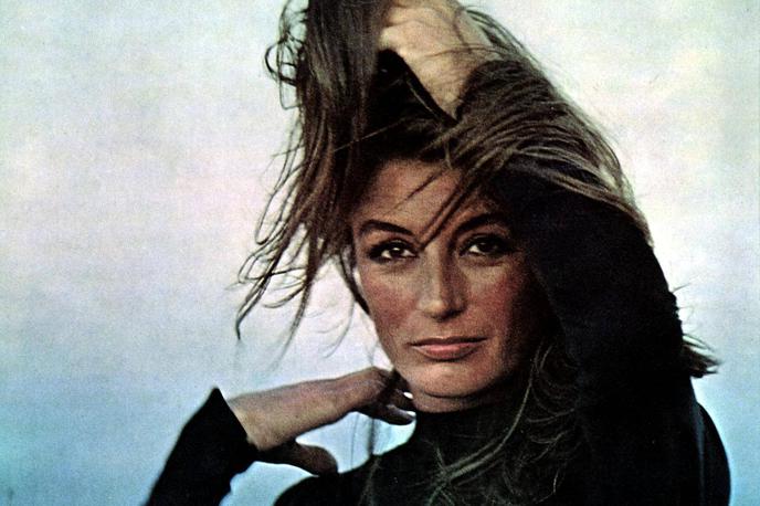 Anouk Aimee | Anouk Aimee je zadnja desetletja svojega življenja preživela v pariškem okrožju Montmartre, obdana z mačkami in psi. | Foto Guliverimage