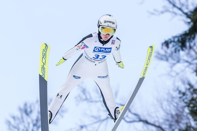 Ema Klinec | Ema Klinec se je v drugi seriji rešila padca. Če ne bi imela težav ob doskoku, bi zmagala, tako pa je bila tretja, kar je nov lep dosežek zanjo. | Foto Guliverimage