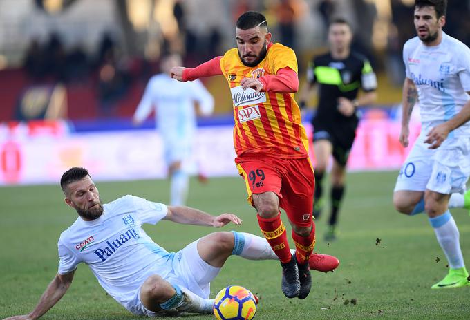 Boštjan Cesar v akciji na tekmi proti Beneventu. | Foto: Getty Images