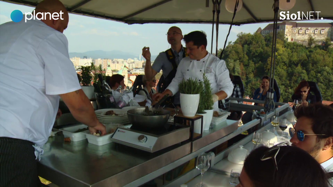 Dinner in the Sky | Foto: Planet TV