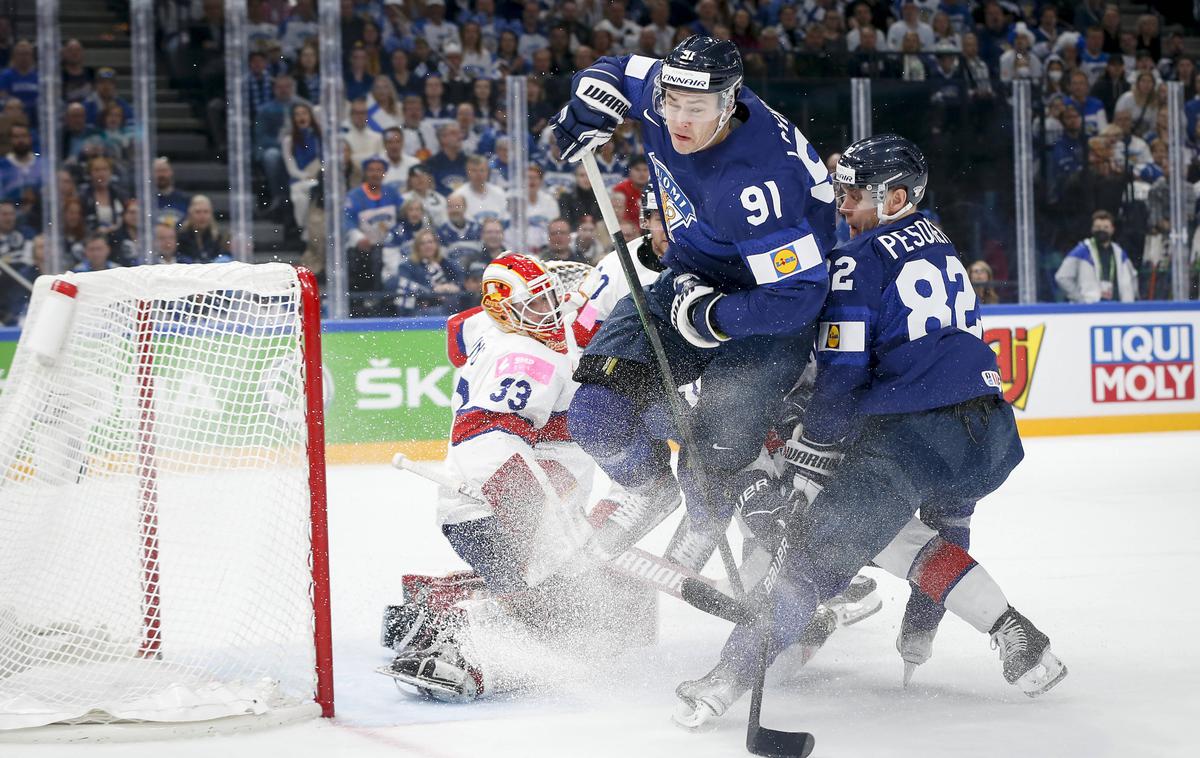 Finska SP v hokeju | Finci so s četrto zmago na turnirju na lestvici skupine B prehiteli Švede in potrdili napredovanje v četrtfinale. | Foto Guliverimage