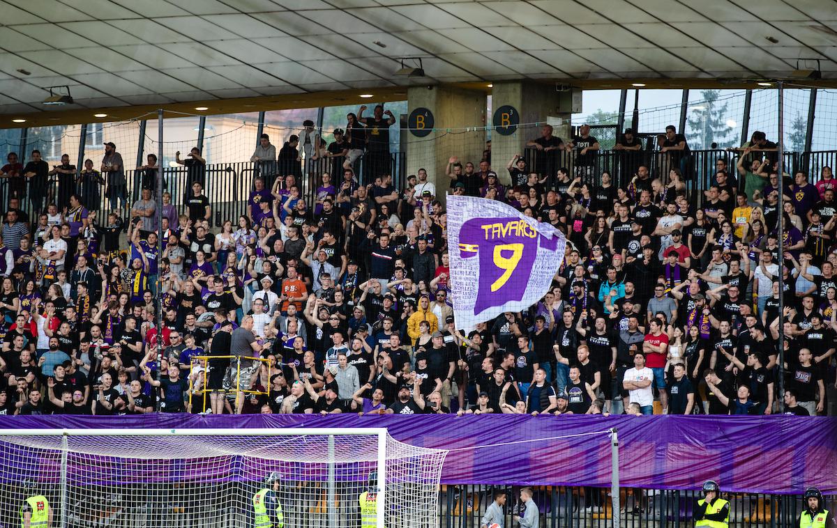 Marcos Tavares slovo | Marcos Tavares je bil in bo ostal velik ljubljenec mariborskega občinstva. Bo šel po njegovih stopinjah tudi sin Marcos mlajši? | Foto Blaž Weindorfer/Sportida