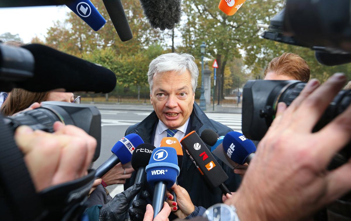 Didier Reynders, ex zunanji minister Belgije, kandidat za evropskega komisarja | Seveda ne želimo čakati na imenovanje delegiranih tožilcev. O tem smo se že pogovarjali s slovensko vlado in jo pozvali, naj pride s predlogom, je pojasnil Didier Reynders na virtualni novinarski konferenci na vprašanje STA, kako dolgo je Evropska komisija pripravljena čakati na pojasnila slovenske vlade o imenovanju delegiranih tožilcev. | Foto Reuters