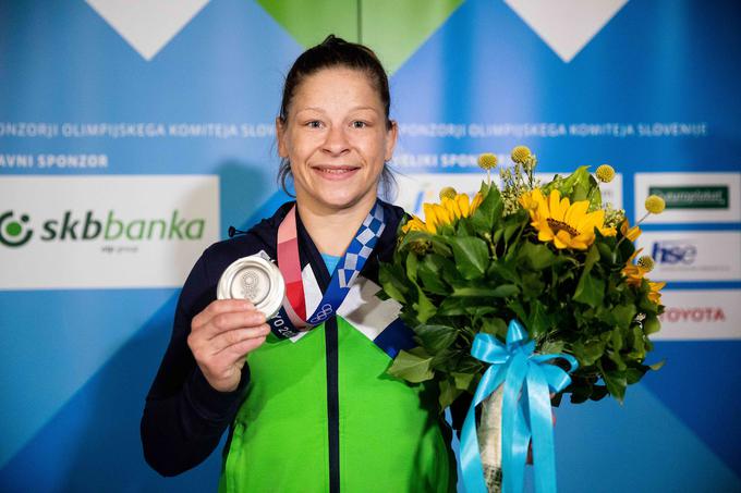 Tina Trstenjak sprejem Tokio 2020 | Foto: Vid Ponikvar/Sportida