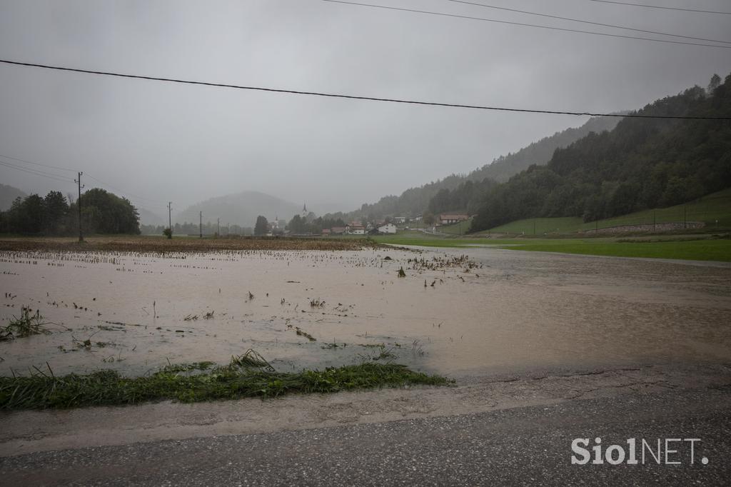 Visoka voda, poplave, dež, padavine.