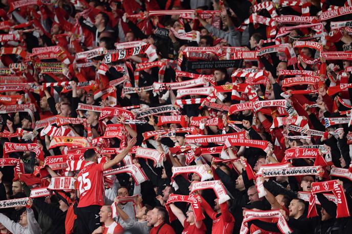 Union Berlin navijači | Del navijačev domače ekipe se je takrat z antisemitskimi vzkliki lotil gostujočih navijačev. | Foto Guliverimage