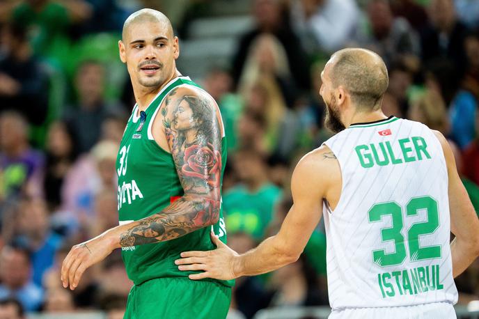 Maik Zirbes | Mike Zirbes je za Olimpijo igral v Eurocupu in ligi ABA. | Foto Vid Ponikvar