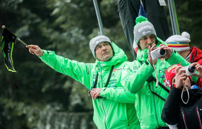 Stane Baloh, s katerim je Peterka v zadnjih letih deloval v ženskih skokih, ostaja vpet v program na gimnaziji v Kranju. | Foto: Vid Ponikvar